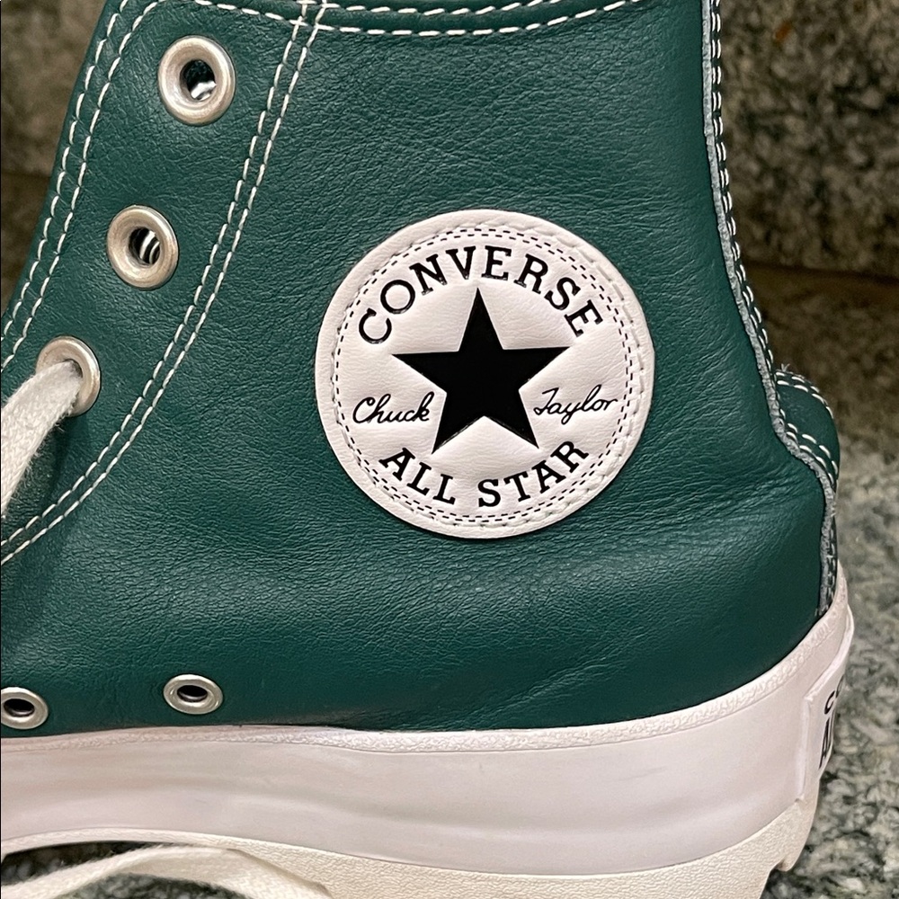 Converse Chuck Taylor All Star Lugged 2.0 Leather High Tops – Green – Size 8 - Picture 16 of 16